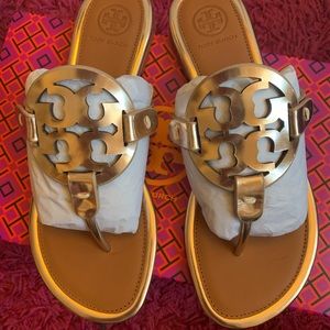 ♥️SOLD- PENDING Tory Burch Rose Gold/Tan Miller.